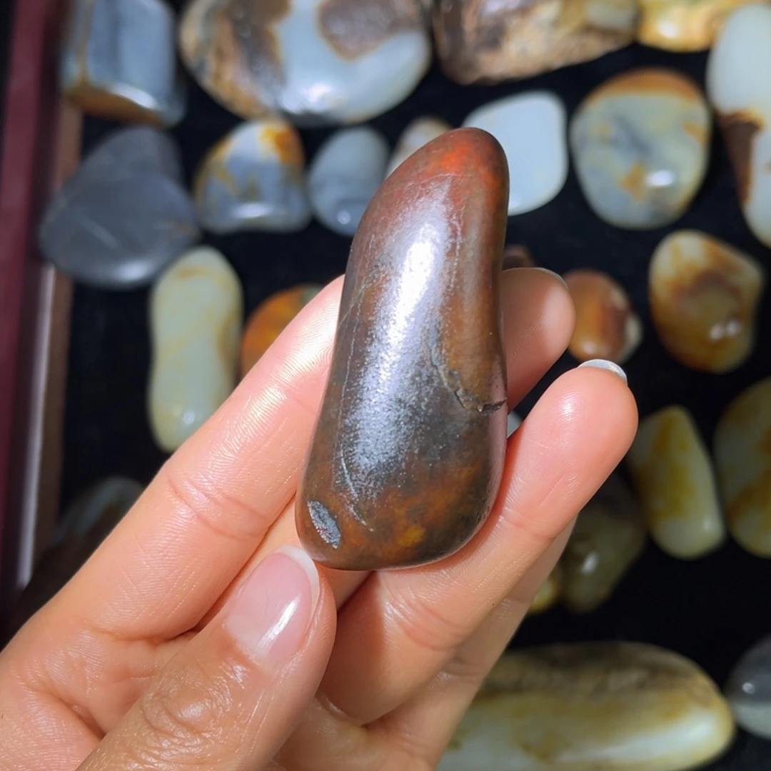 和田玉（糖玉）未镶嵌挂件55g