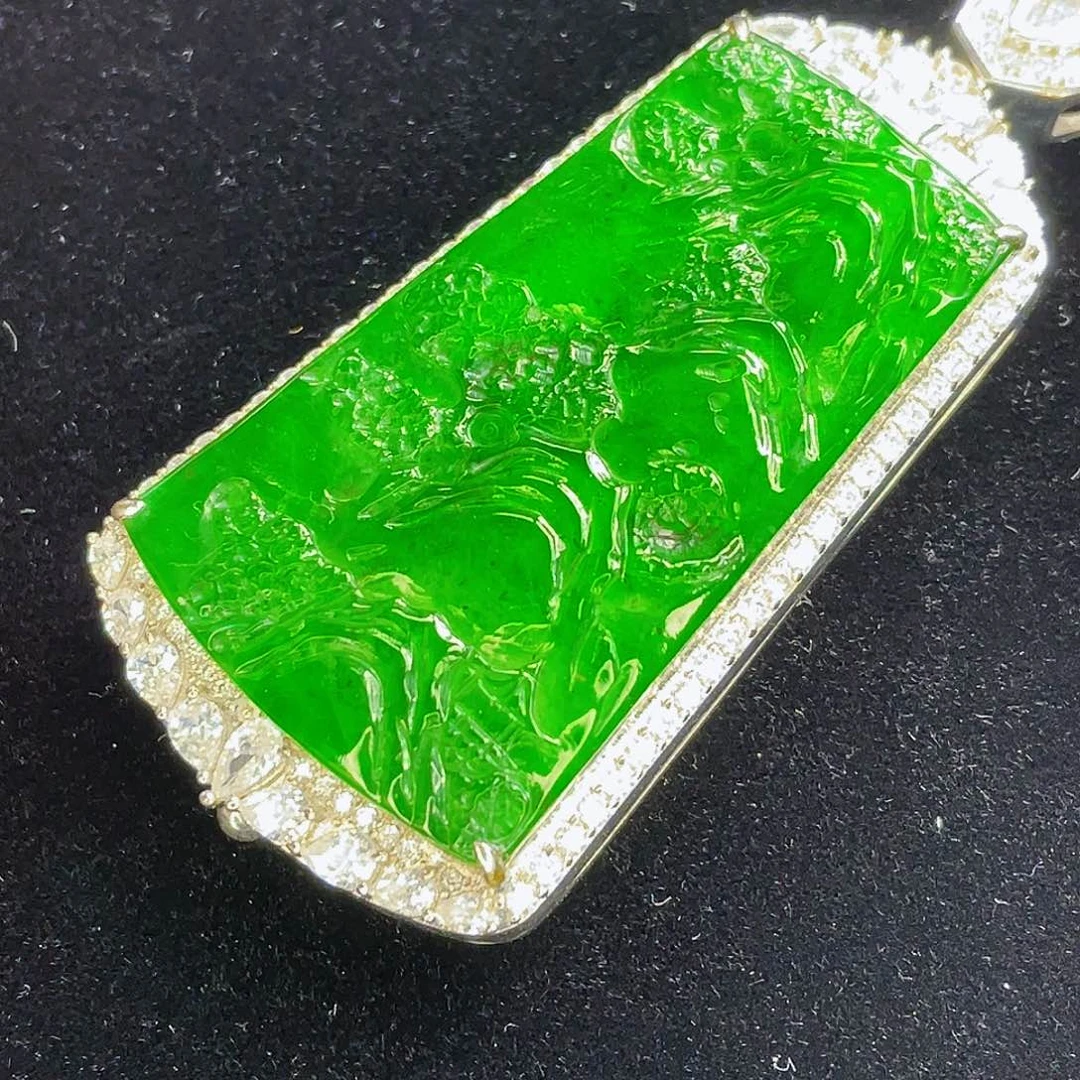 翡翠未镶嵌吊坠(不含链)