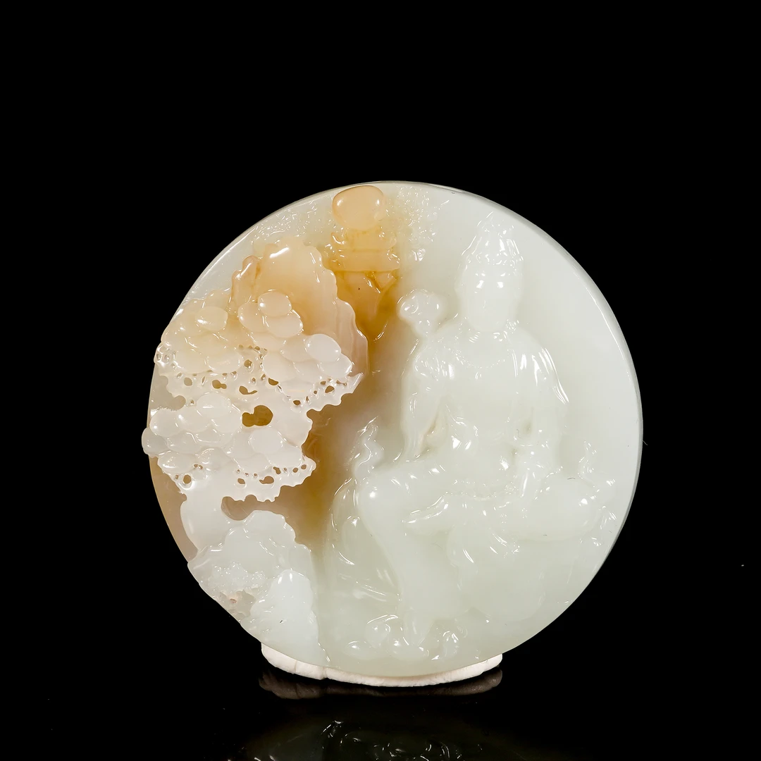 LOT.019和田玉巧雕山水人物牌/X3123