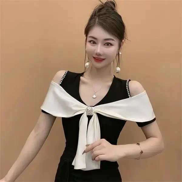 【店铺热销】韩版蝴蝶结拼接露肩短袖T恤女夏季新款时尚别致撞色