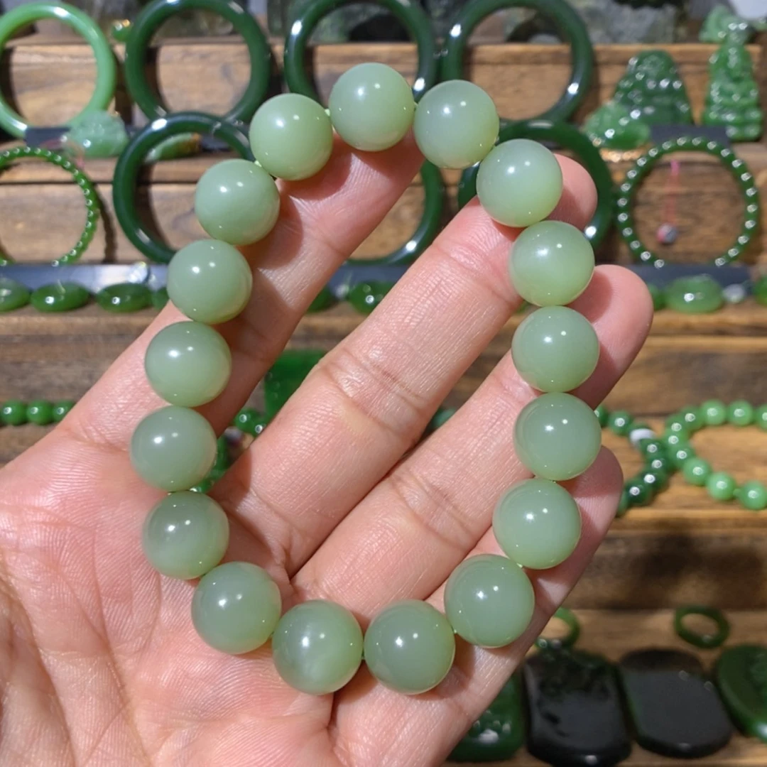 【闪购商品】吊坠(不含链)未镶嵌和田玉俄料粉青手串 12