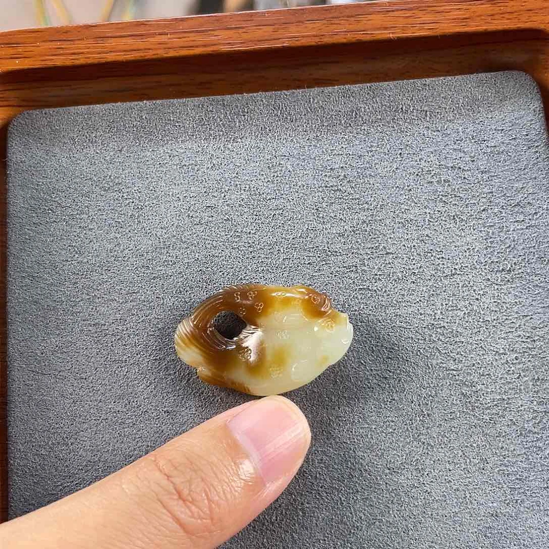 和田玉未镶嵌吊坠(不含链)