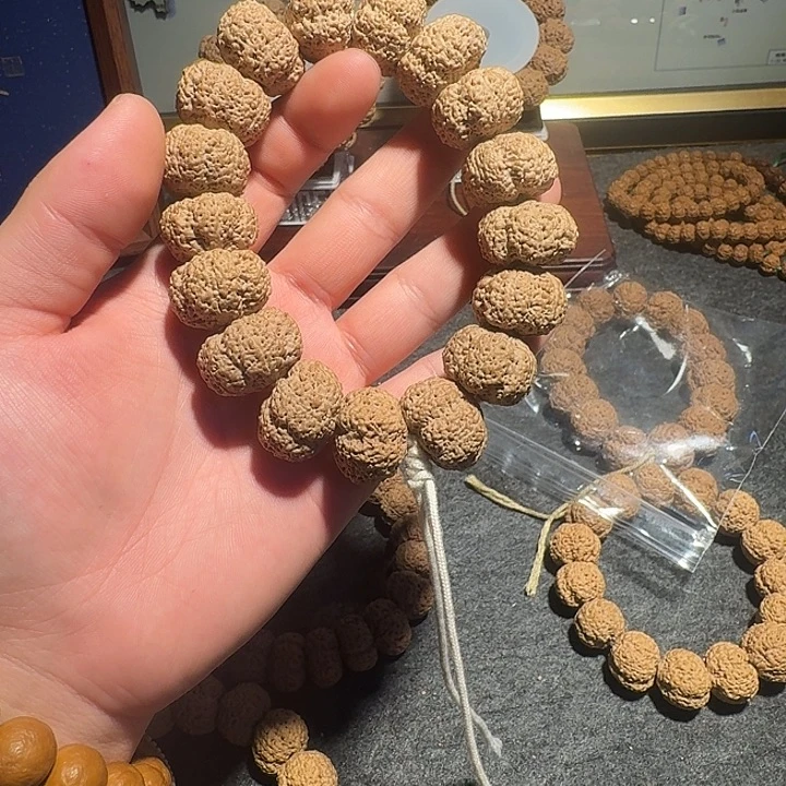 三***哥金刚菩提吊坠放假就很丰富