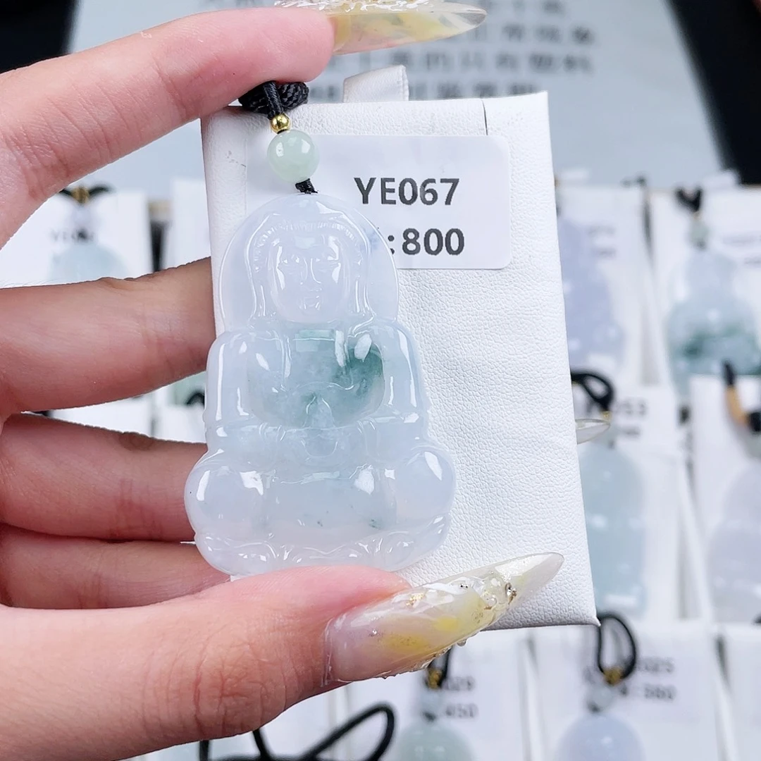 翡翠未镶嵌颈饰YE067