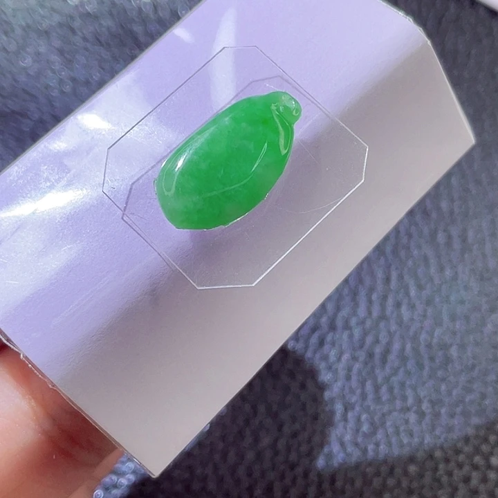 未镶嵌定制翡翠翡翠