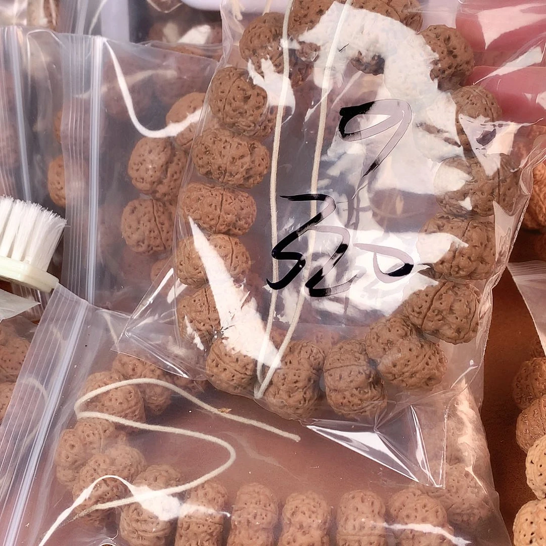 小***杜金刚菩提手串9呜呜呜