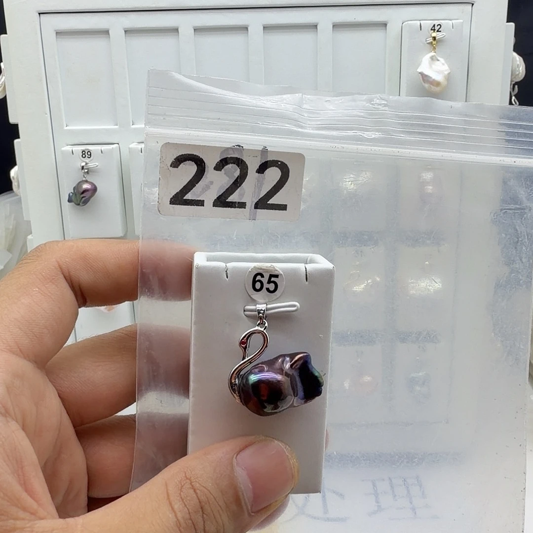 合金淡水珍珠颈饰