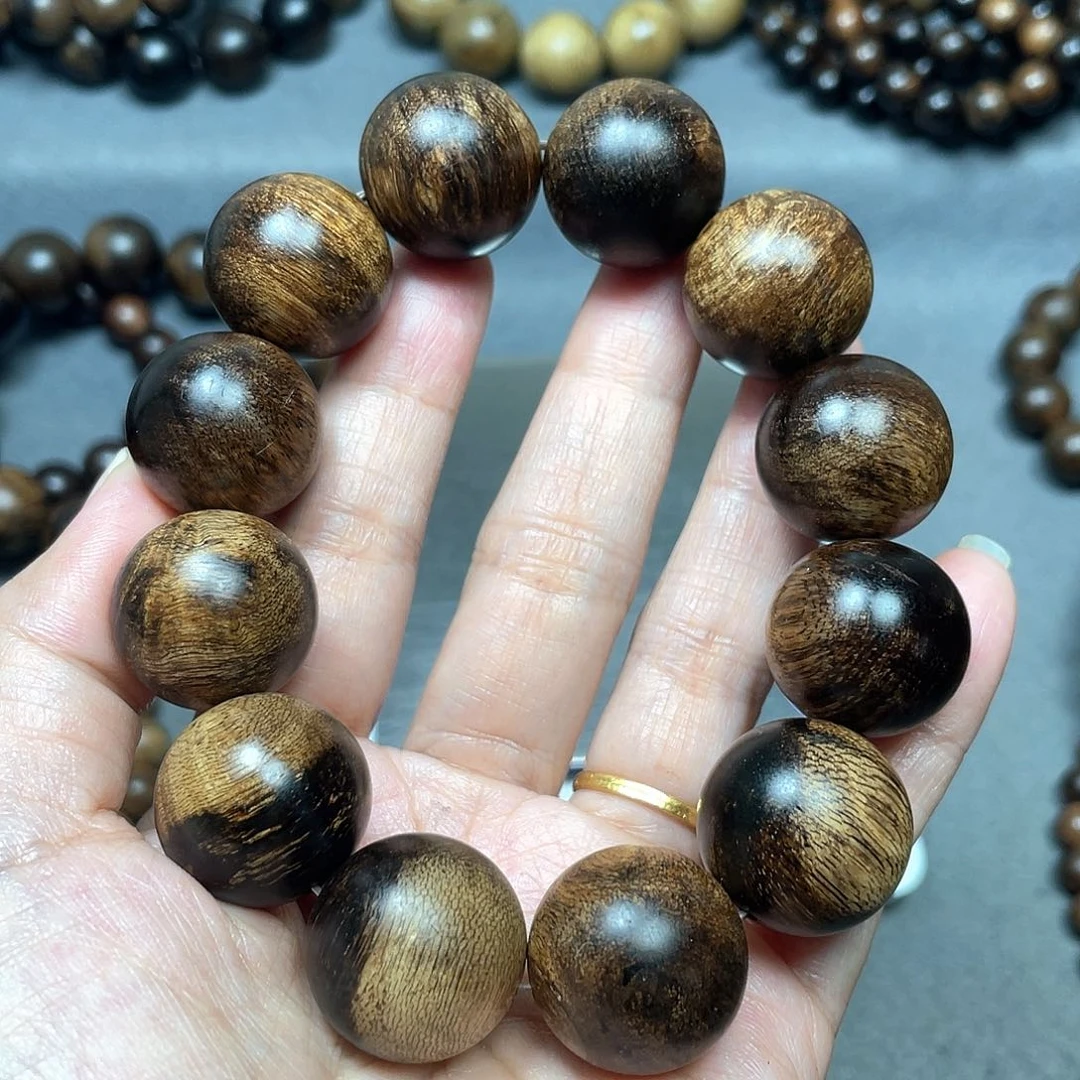 沉香手串白棋瘤疤2.0