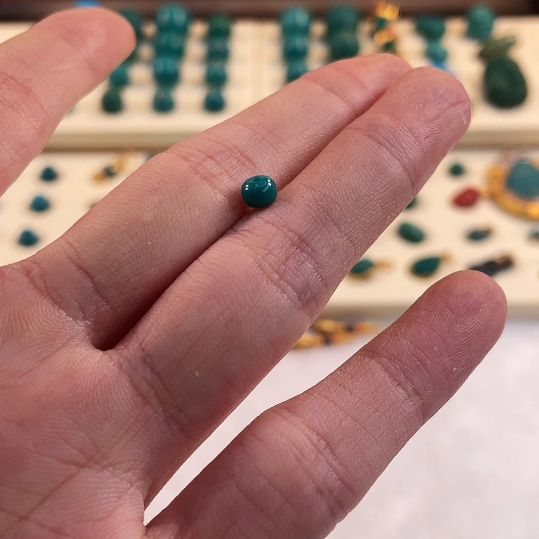 绿松石未镶嵌耳饰