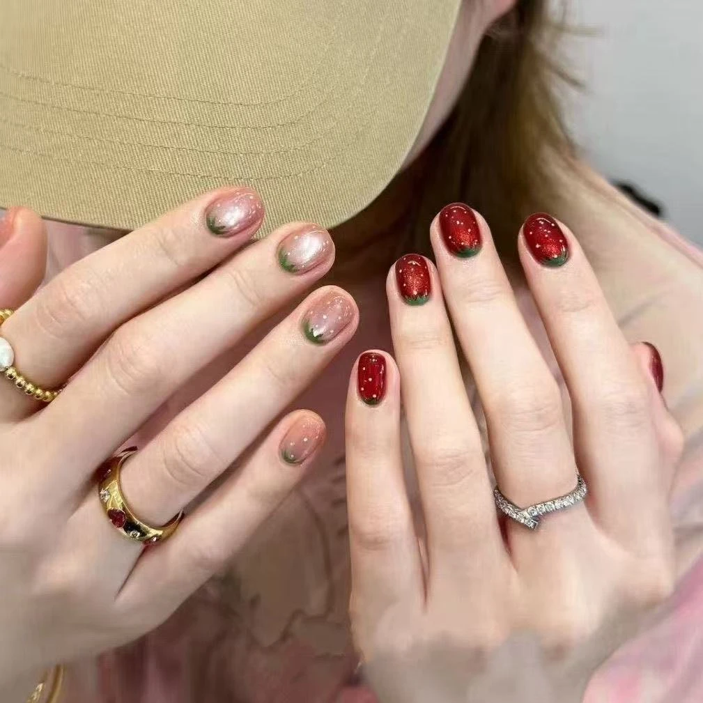 纯手工穿戴甲短款裸色冰透草莓猫眼鸳鸯甲高级感气质ins显白美甲