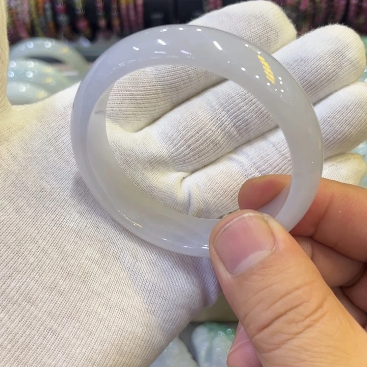 翡翠未镶嵌手镯四海哥翡翠紫罗兰正圈宽轮胎