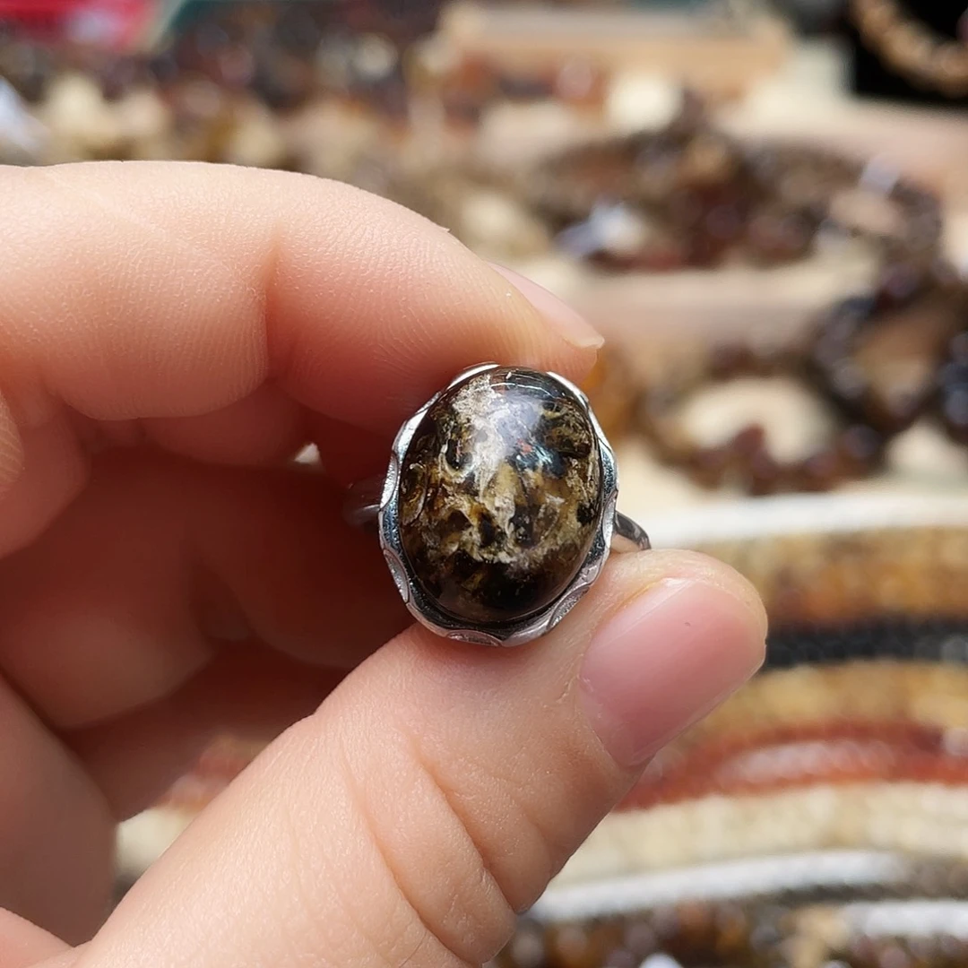 琥珀裸石未镶嵌青*青大