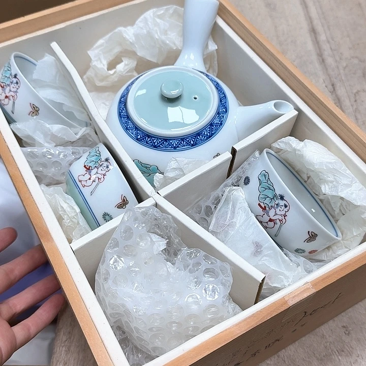窦***瓷片噗哈哈哈哈哈哈哈哈哈