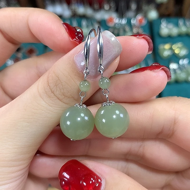 和田玉银S925镶嵌耳饰天然卡12mm左右冰晴水