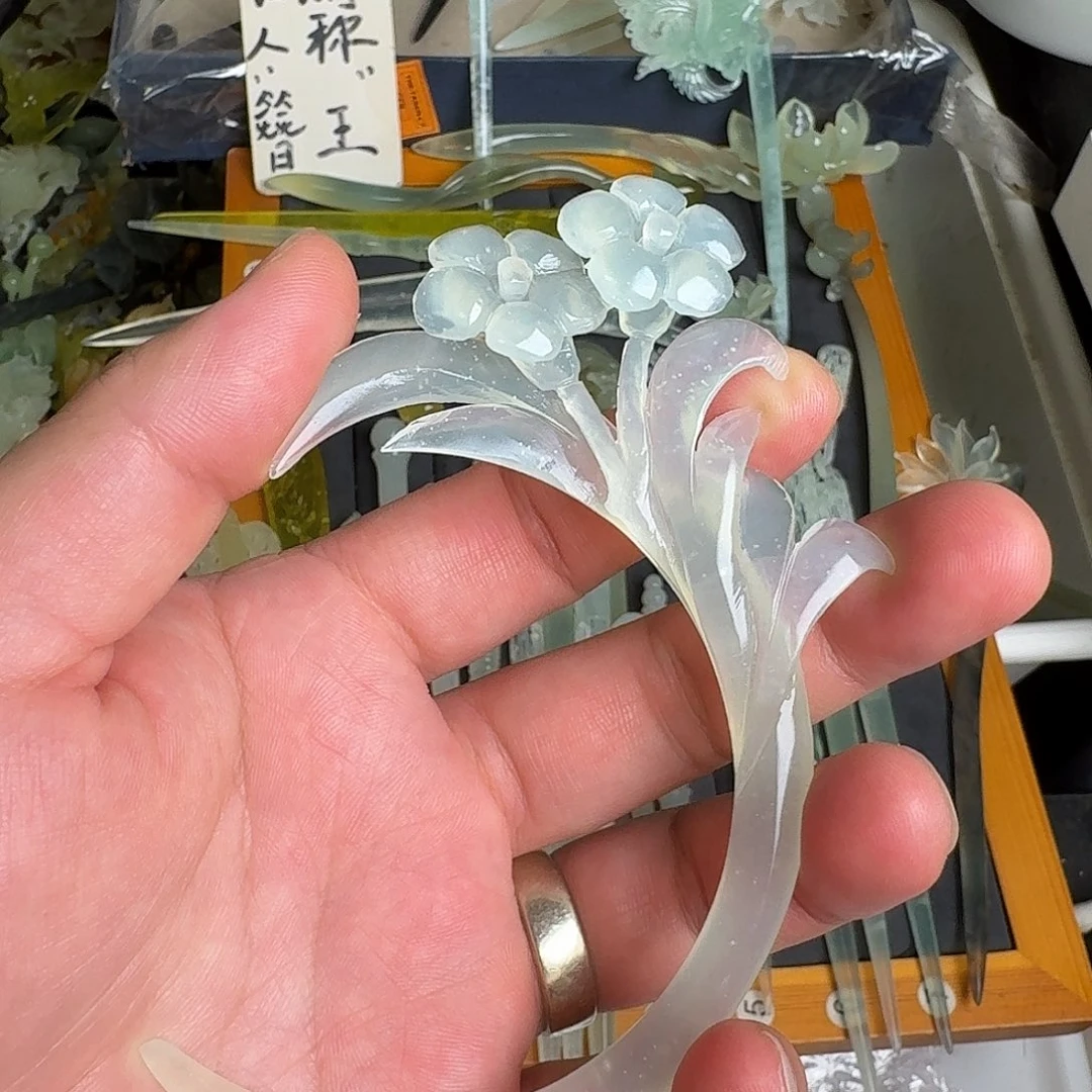 蛇纹石玉未镶嵌发饰