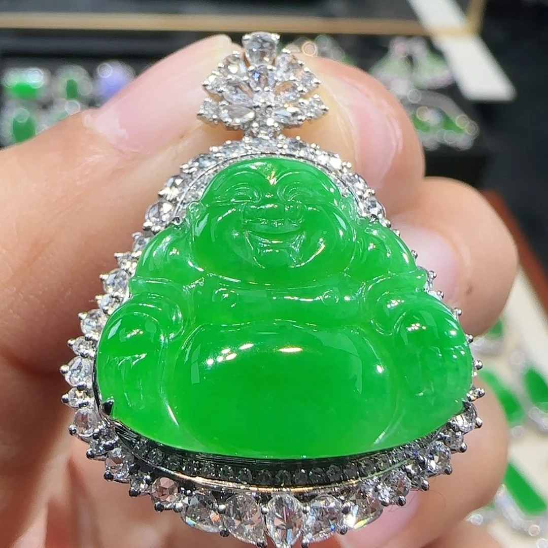 翡翠吊坠(不含链)18K金镶嵌