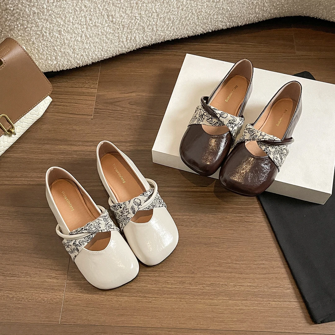 夏季平底玛丽珍鞋圆头软底单鞋时尚妈妈鞋浅口复古百搭大码女鞋