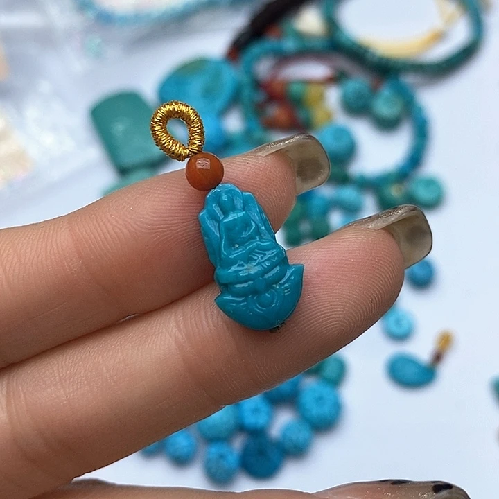 绿松石未镶嵌珠宝奇石