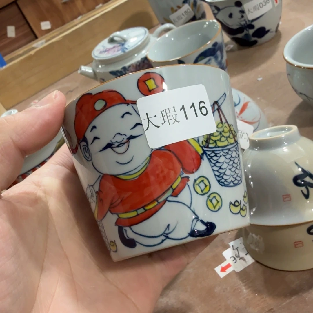 釉下手绘茶具微瑕