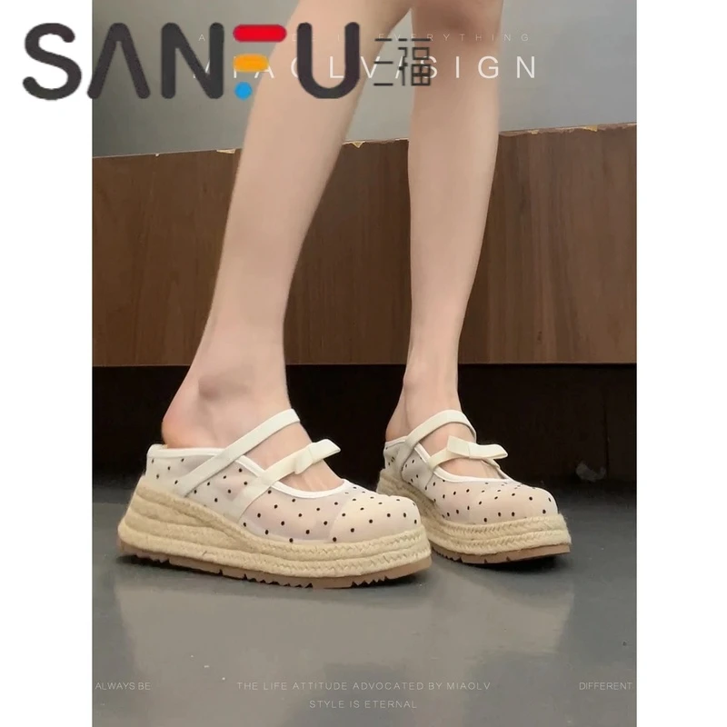 三福露思同款波点包头拖鞋女2025夏外穿网纱厚底坡跟内增高凉鞋