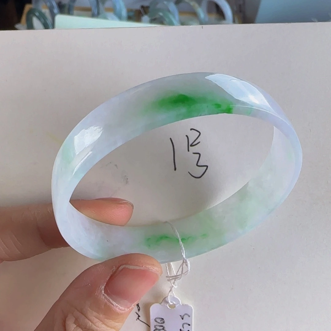 翡翠手镯未镶嵌老坑54圈