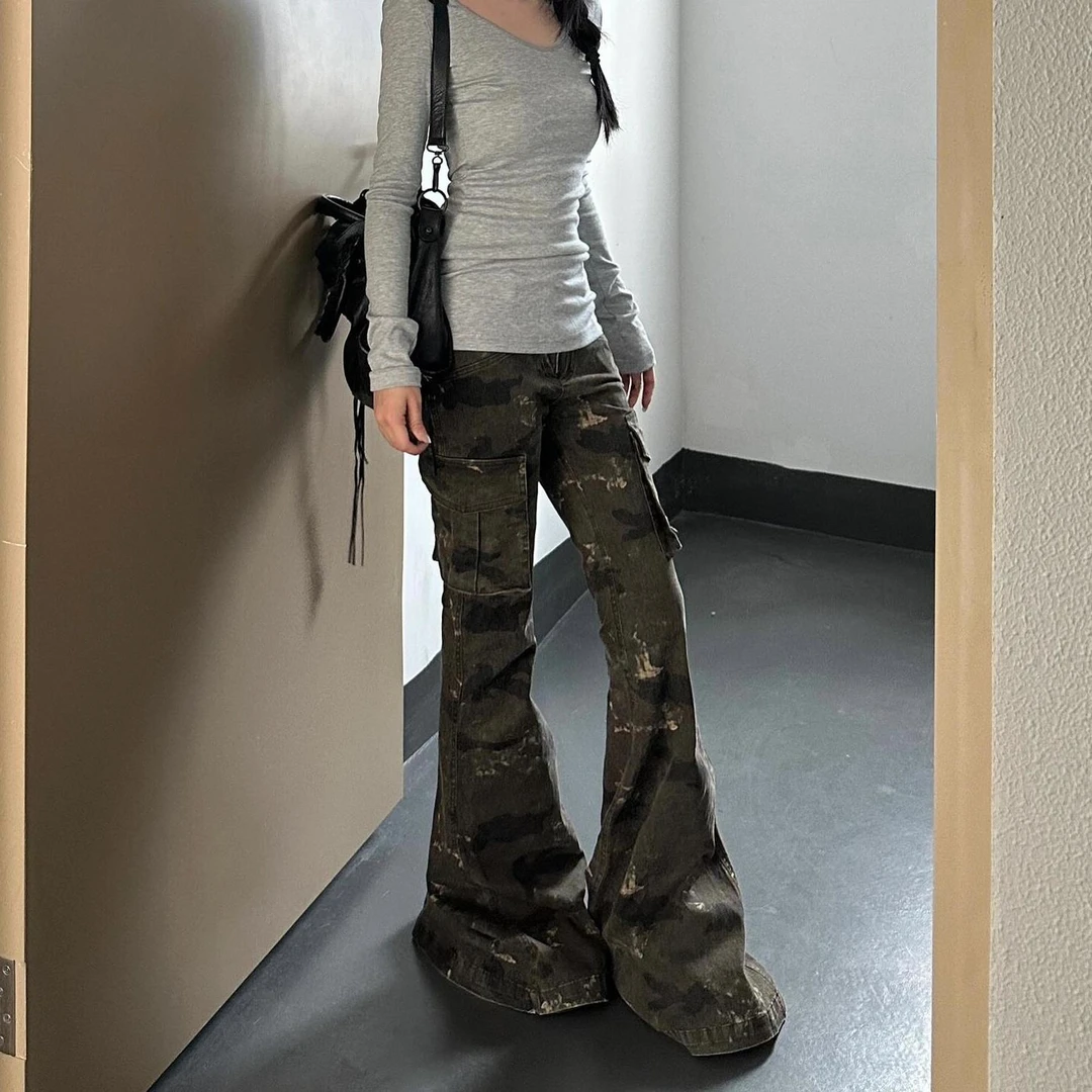 美式复古做旧水洗迷彩喇叭裤子女2025春秋新款y2k辣妹低腰拖地裤
