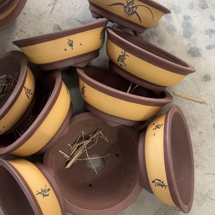 紫砂花盆100-9。  22-8