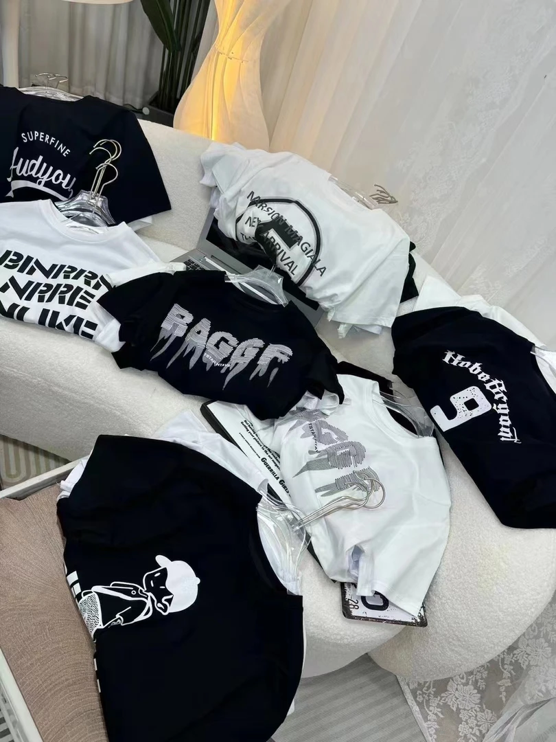 （298）秋冬实体潮童外套