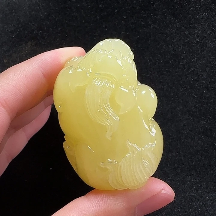 未镶嵌蜜蜡珠宝奇石