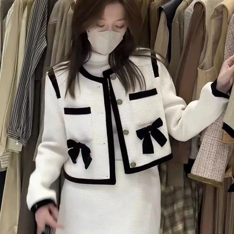 网红时尚套装2024春秋新款小香风气质蝴蝶结短款外套包臀裙两件套