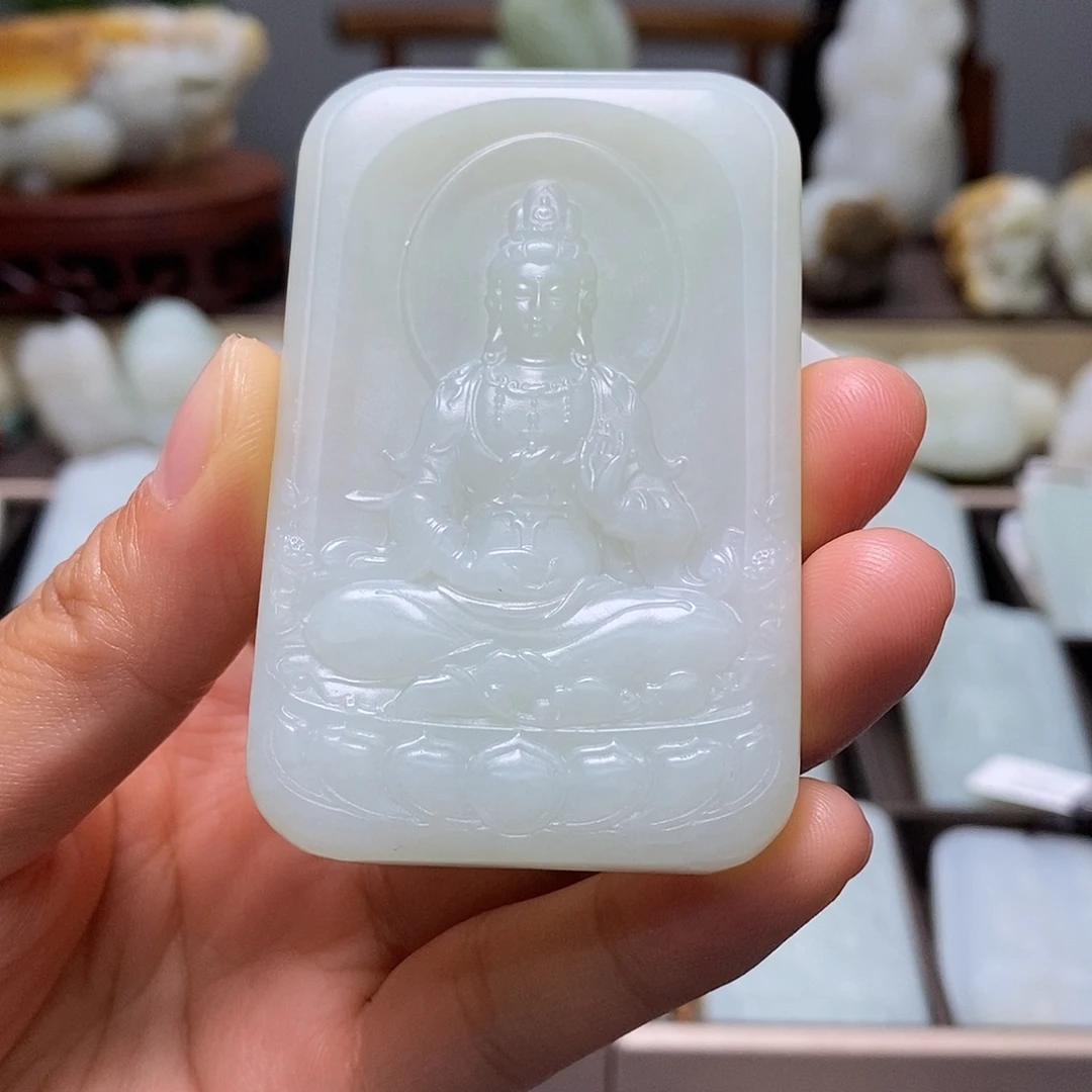 颈饰未镶嵌和田玉