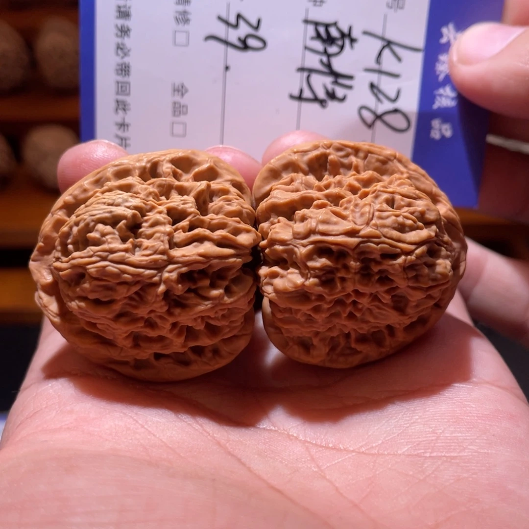 文玩核桃吊坠文玩