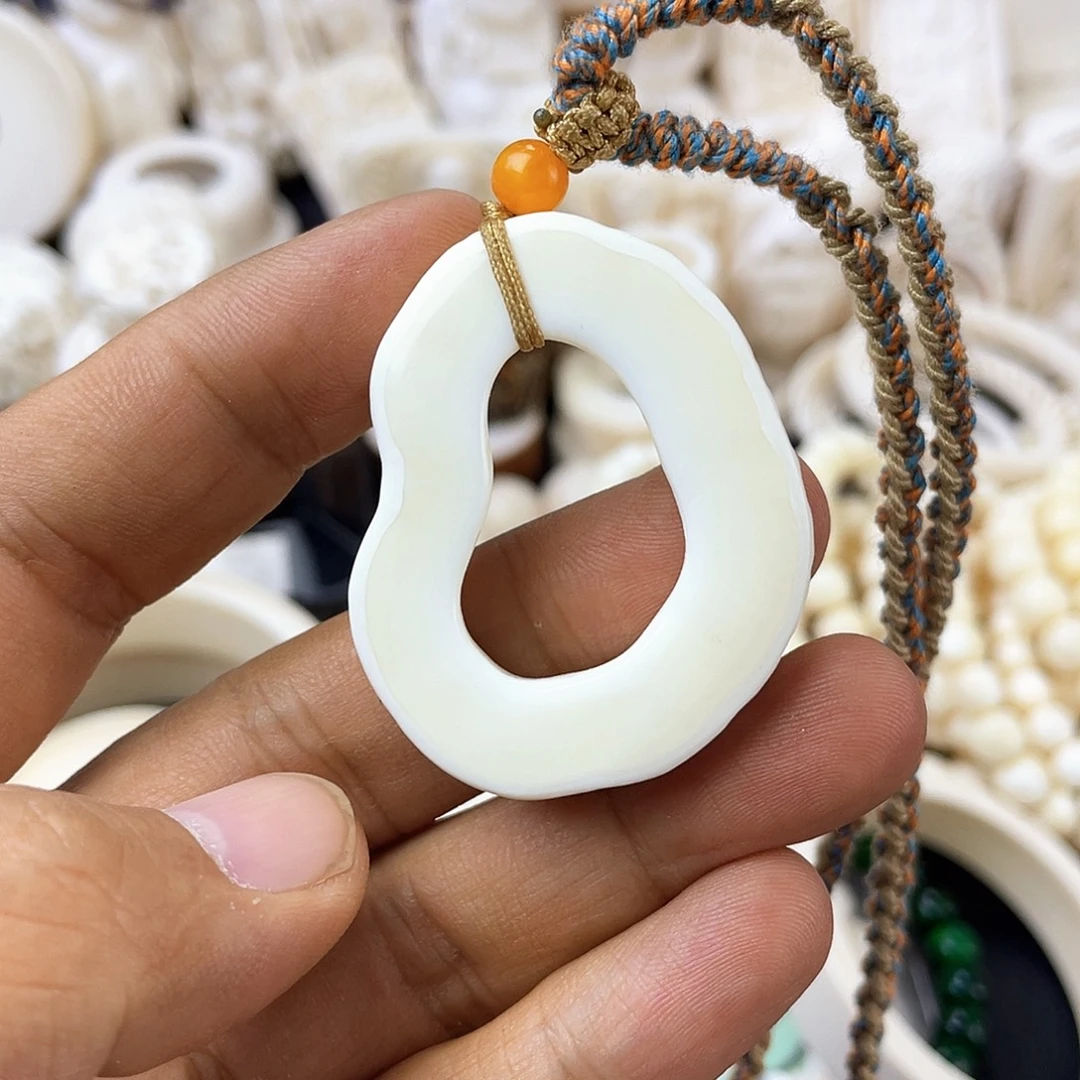 吊坠猛犸象牙虬虬全品