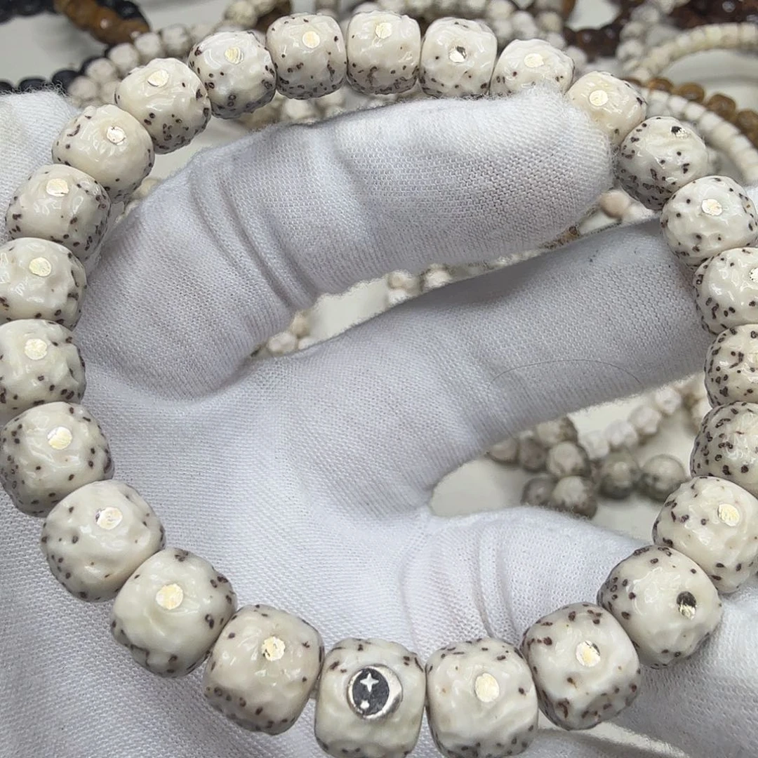 星月菩提吊坠7****部满钉大眼睛 a36