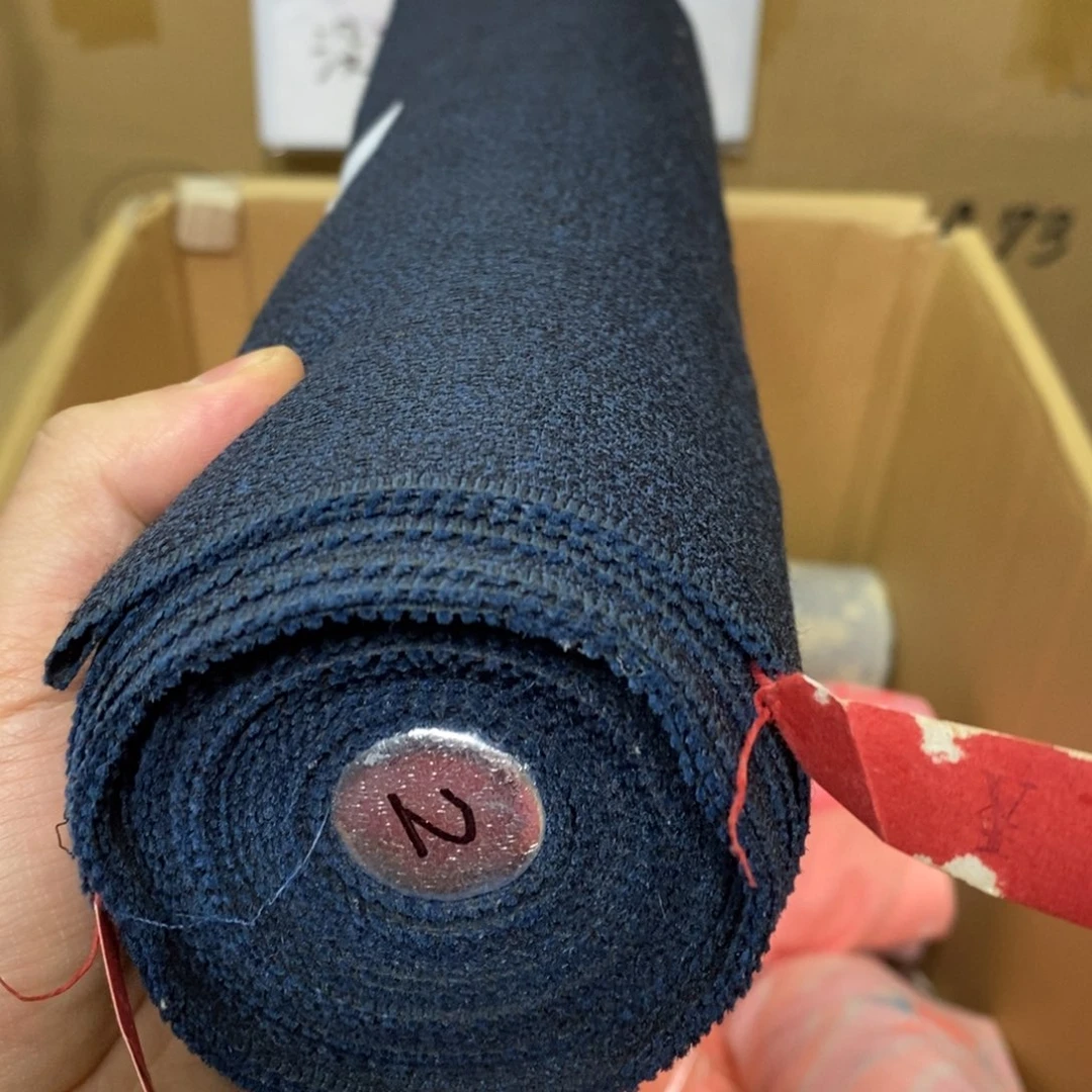 瓷片無****室杯子也可以哦，杯子