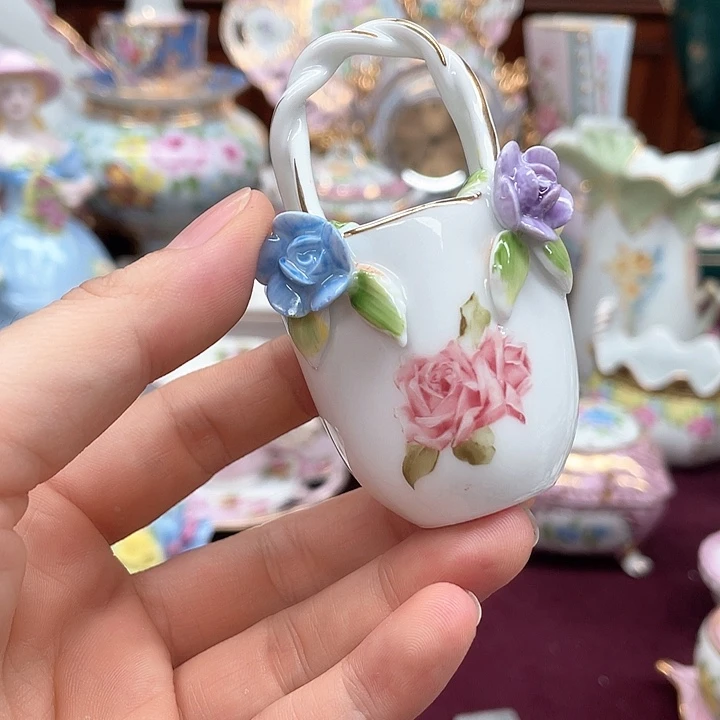 杯碟陶瓷摆件陶瓷