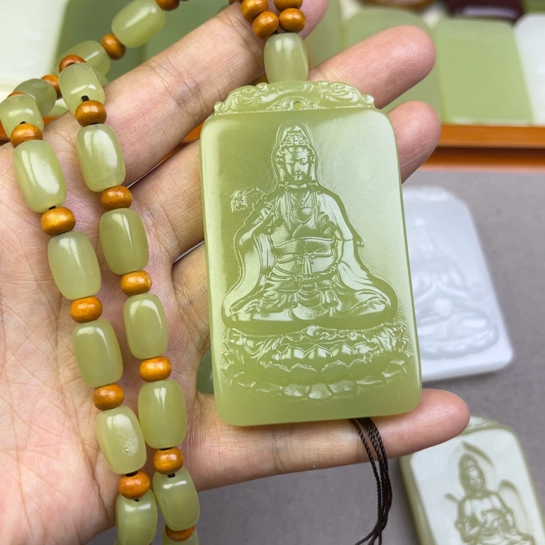 新疆昆仑山料观音