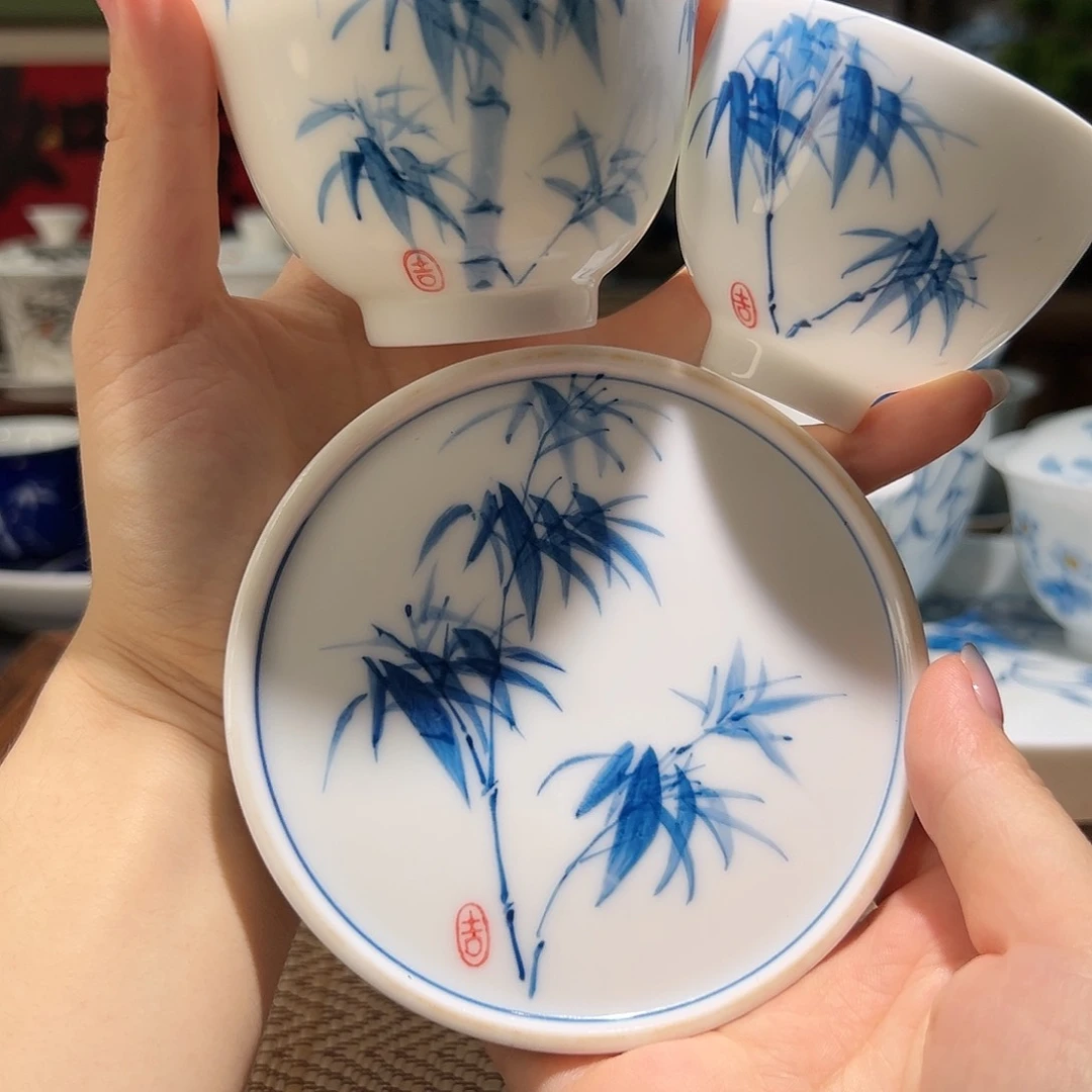 【闪购商品】全品。手绘盖碗。