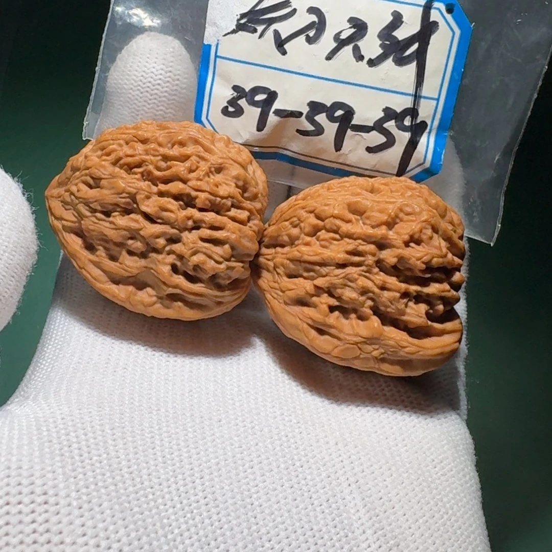 文玩核桃吊坠19号妖刀