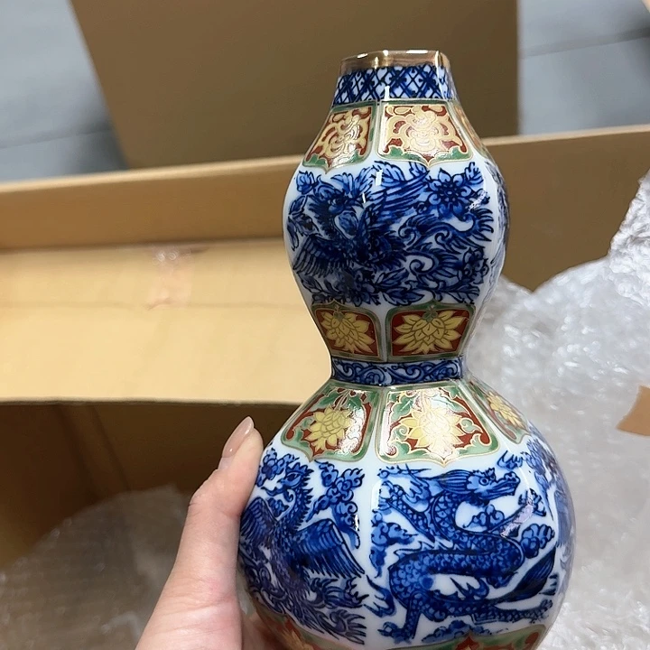 至*瓷器。 瓷器。