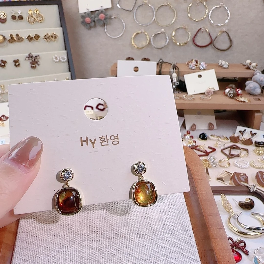 仿珍珠铜合金925银耳钉