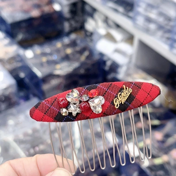 S654红色格纹闪亮插梳