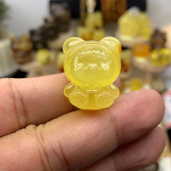 琥珀颈饰未镶嵌多妹