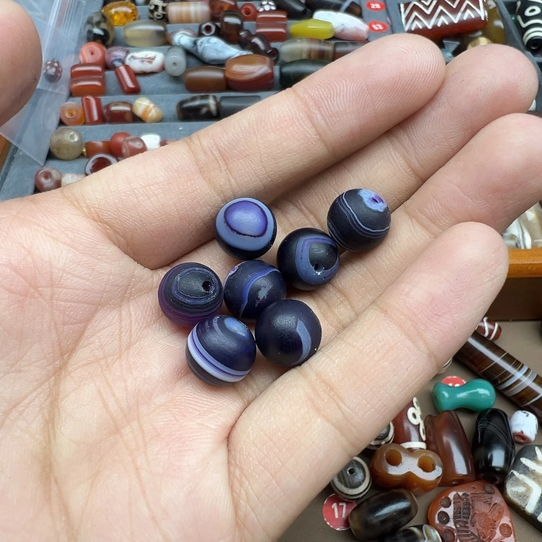 小***毯玛瑙/玉髓未镶嵌珠宝半成品