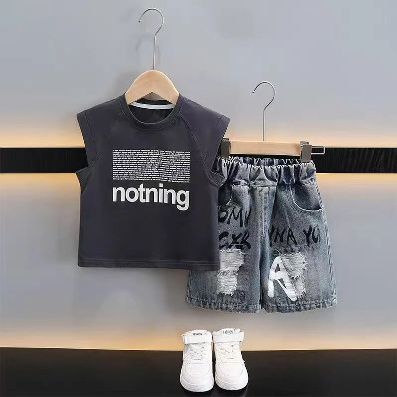 男童夏装背心套装2025新款洋气潮宝宝无袖帅气牛仔衣服儿童两件套