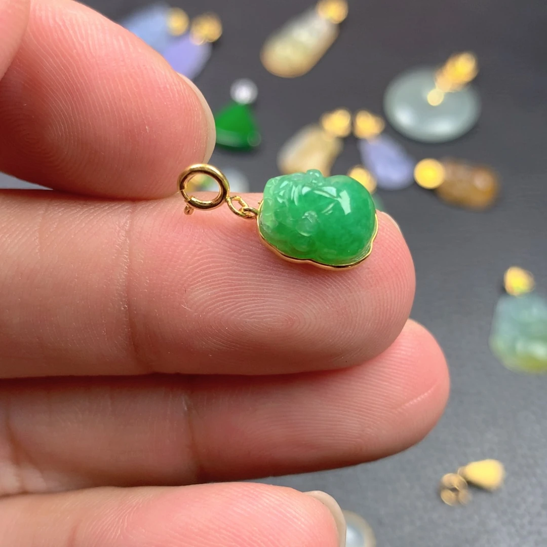 【闪购商品】颈饰18K金镶嵌翡翠翡翠