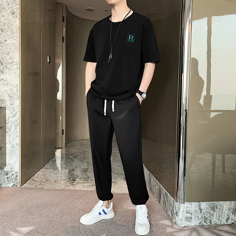 宽松圆领短袖夏季薄款潮流休闲套装男青年t恤搭配束脚长裤两件套