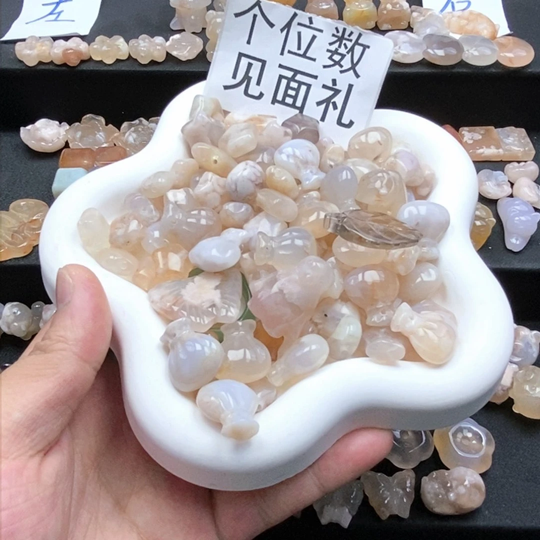 石英质玉吊坠(不含链)未镶嵌