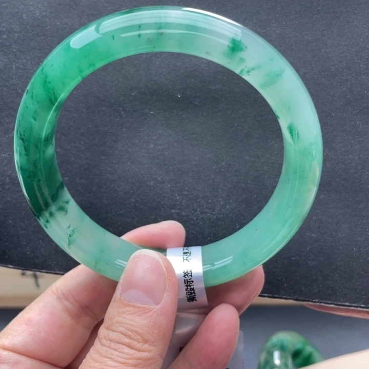 国****石英质玉未镶嵌手镯61-62