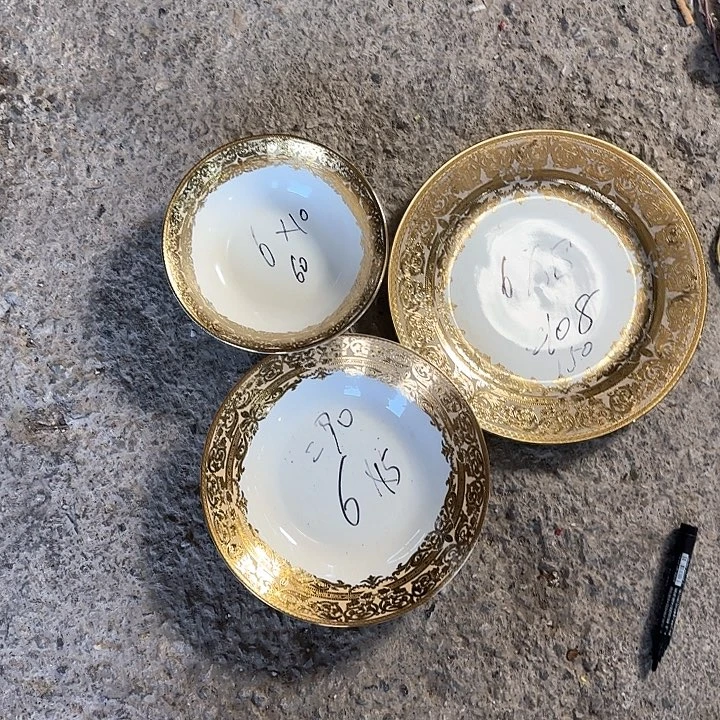 搪瓷微瑕疵18个盘子瑕疵